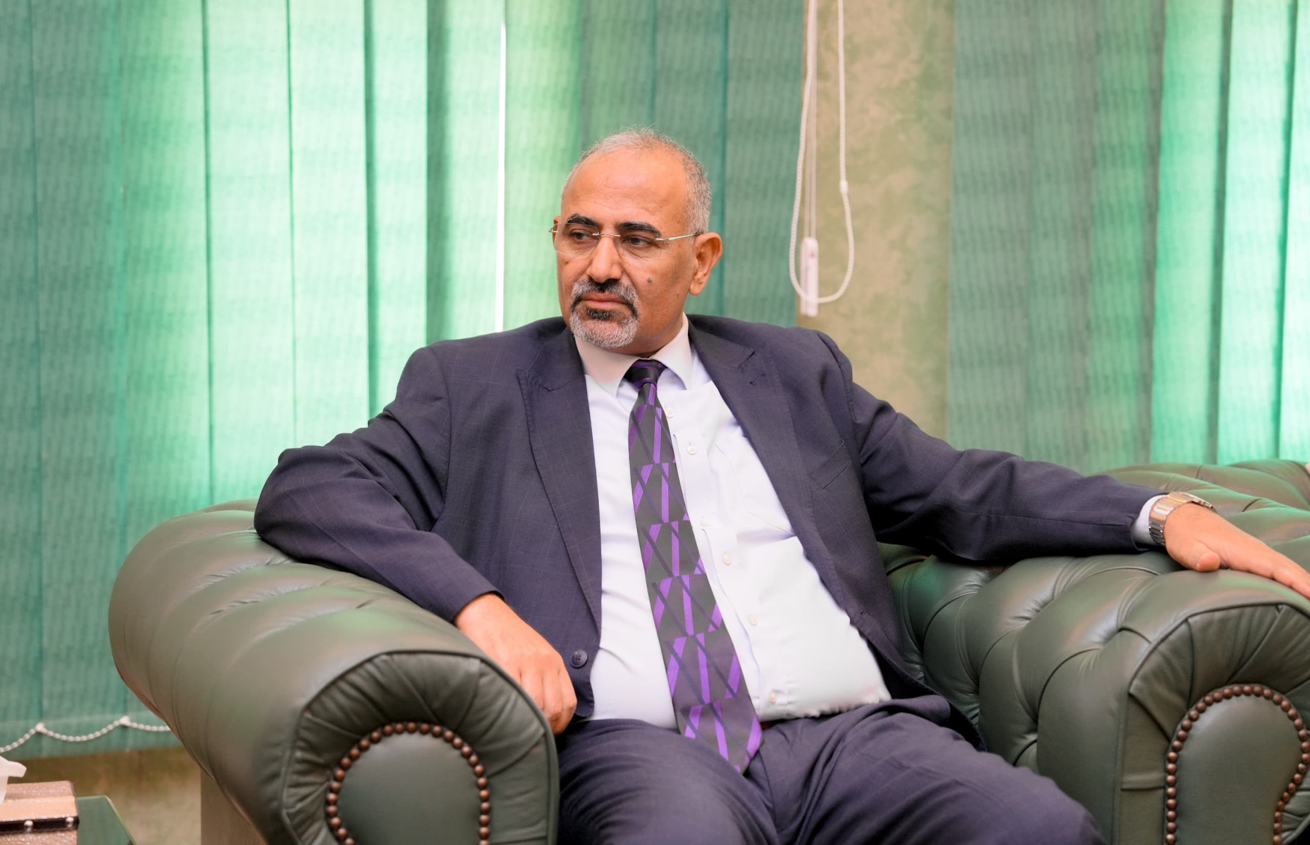 الزبيدي يوجه الضربة الثانية لاعداء الجنوب