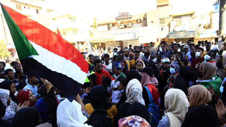 السودان مقتل متظاهر بعد إطلاق قنابل الغاز لتفريق احتجاجات جديدة في الخرطوم