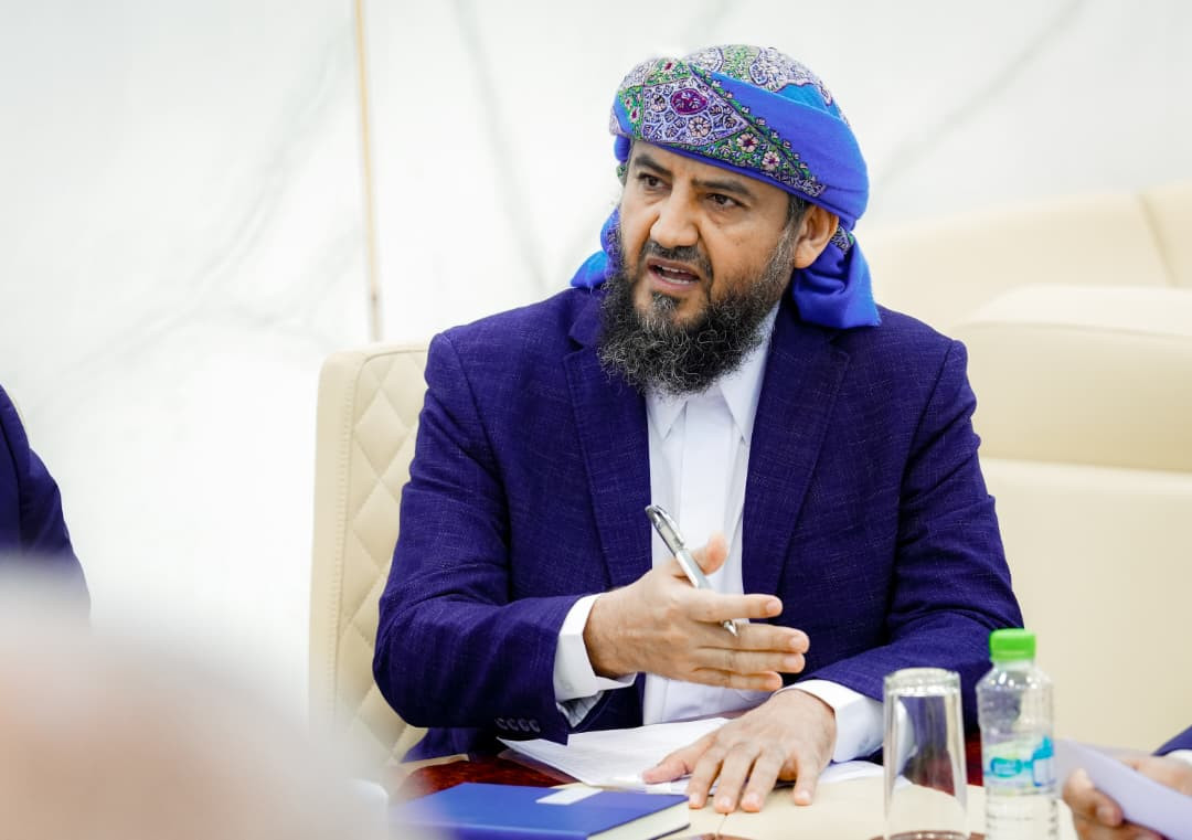 المحر مي يتمرد على الز بيدي