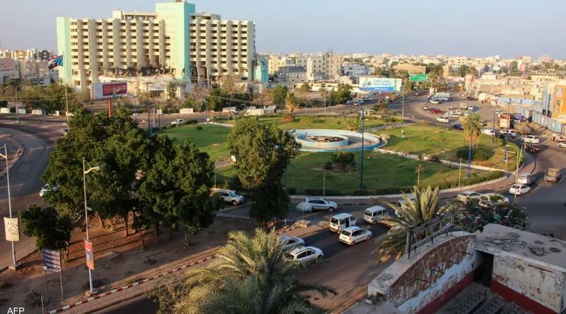 مسؤول حكومي يؤكد استمرار التجهيزات للإحتفال بعيد الوحدة في عدن