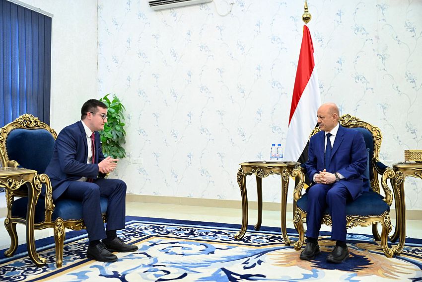 العليمي يشكر روسيا على دعمها الحوثيين