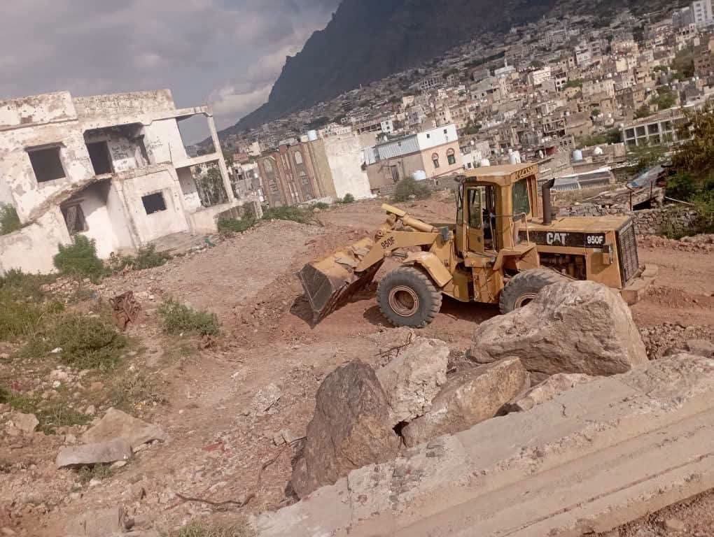 الإصلاح يستفز حزب صالح بالاستيلاء على مقره