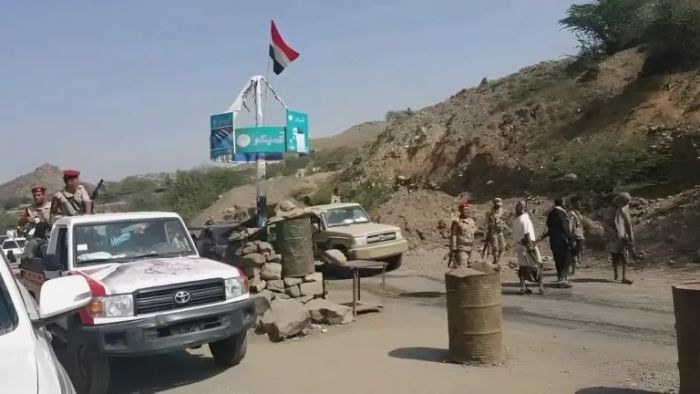 الاصلاح يهاجم قوات طارق صالح محصلة الاصلاح يهاجم قوات طارق صالح محصلة