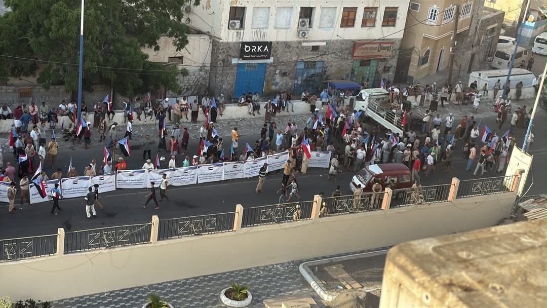 تصاعد الاحتجاجات في العاصمة رغم القمع والاعتقالات تفاصيل